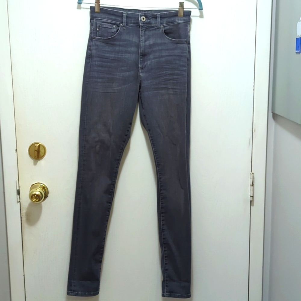 Grey skinny jeans